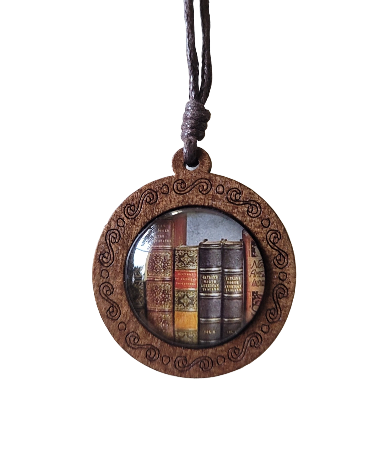 Collier Pendentif Livres Anciens